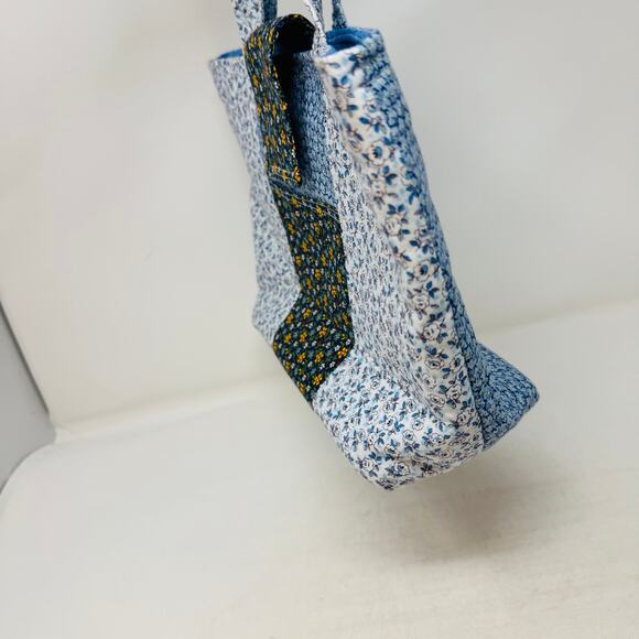 Handmade Floral Patchwork Tote Bag Blue Cottagecore Quilted Purse WVU Lining - Picture 3 of 11